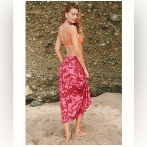 NWT FARM Rio slip skirt - Picture 3 of 7